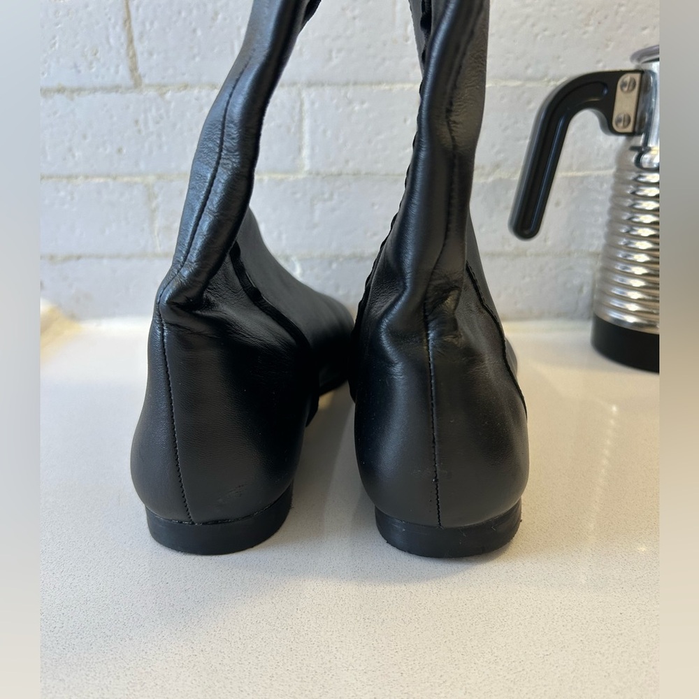 Zara black leather flat boots - Picture 4 of 6